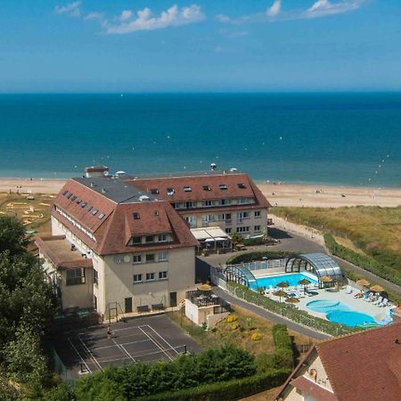 Hotel Club De La Plage Merville-Franceville-Plage Exterior photo